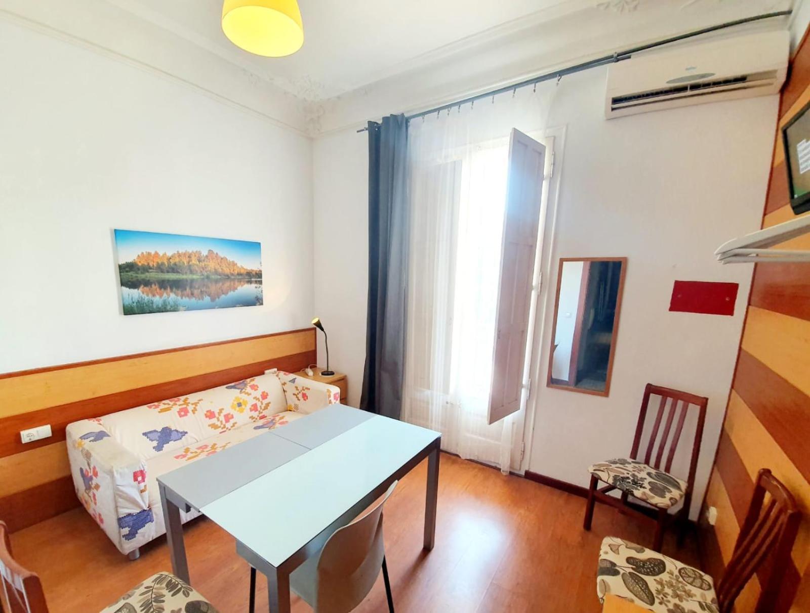 Apartament Apartamento Urgell Barcelona Zewnętrze zdjęcie