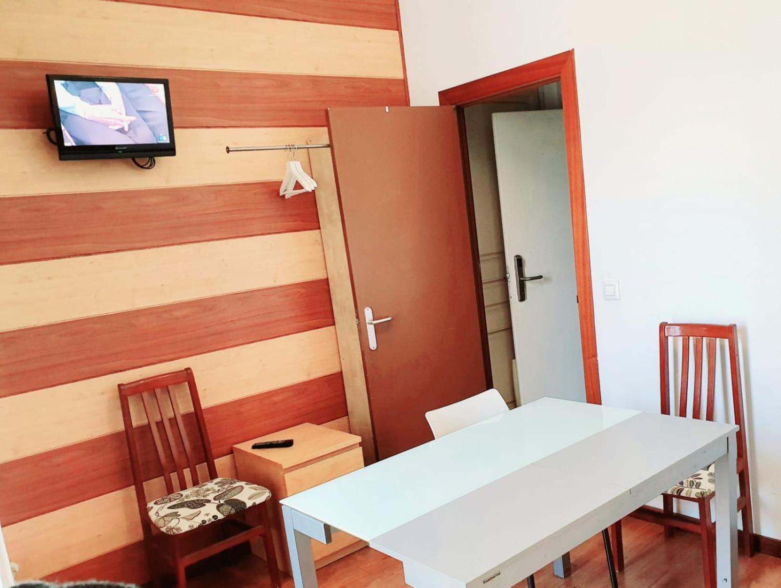 Apartament Apartamento Urgell Barcelona Zewnętrze zdjęcie